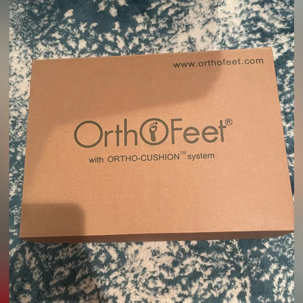 Brand new in box OrthoFeet boots.